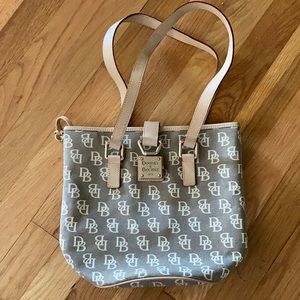 Vintage Dooney and Bourke bucket bag